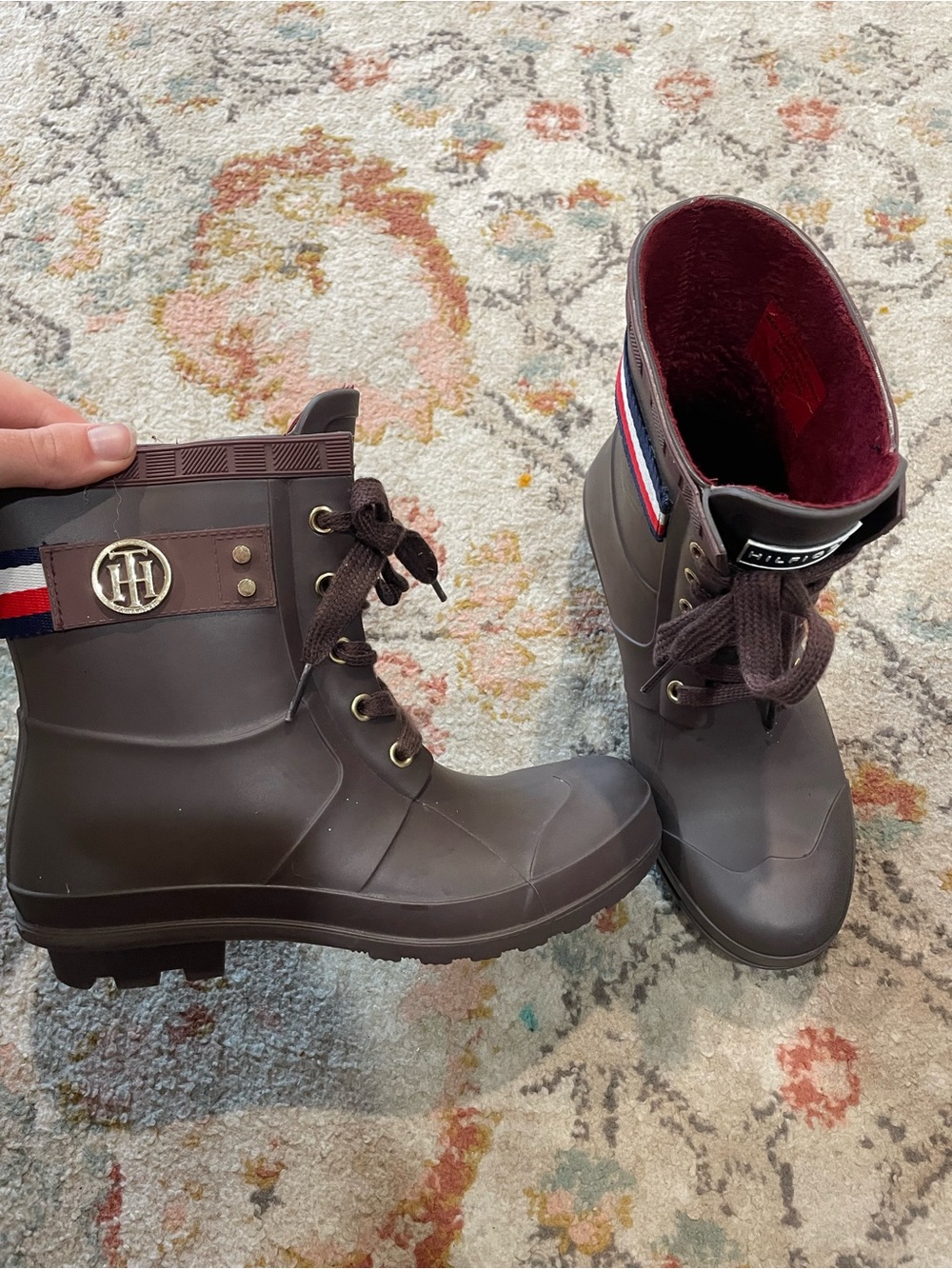 Burgundy/brown boots